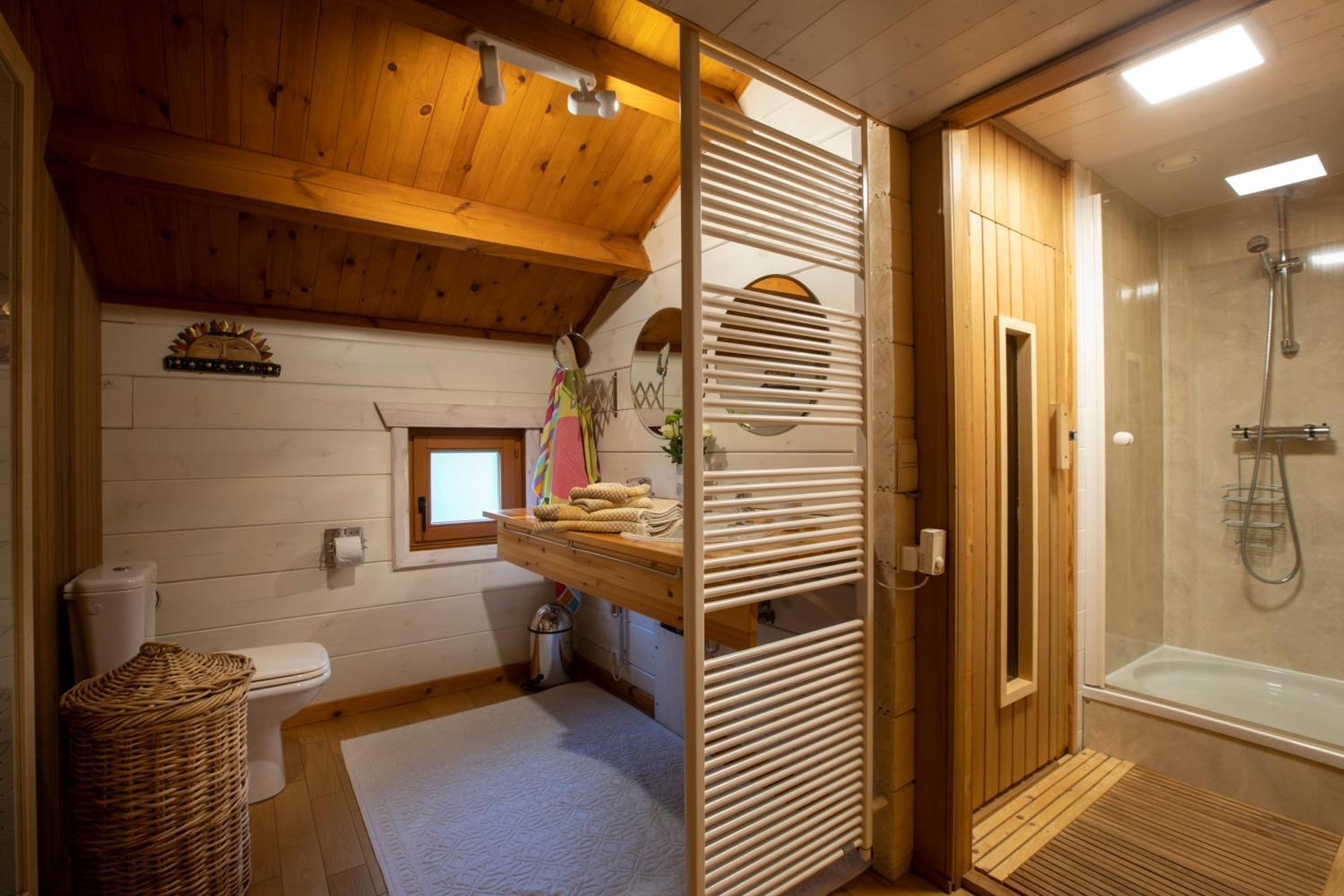 Les Avernas En Bas Romantic Getaway Lierneux Dış mekan fotoğraf